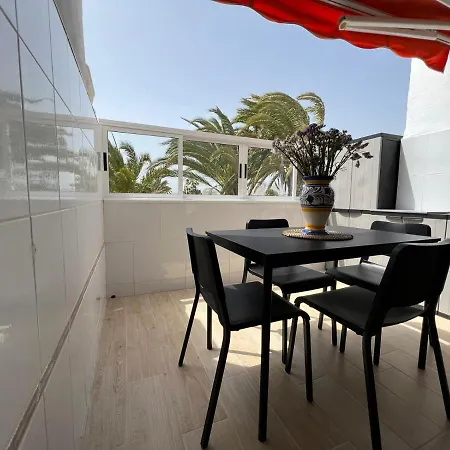 アパート Chaparral *