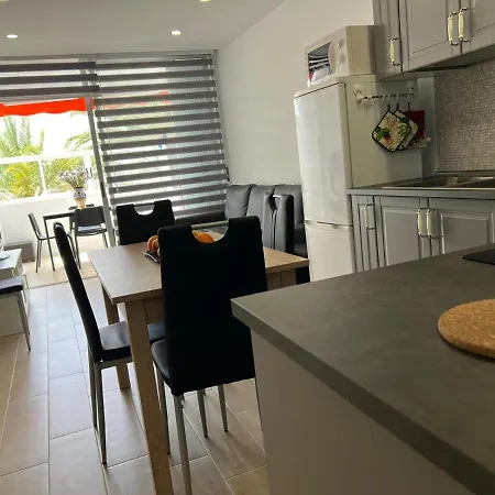 Chaparral アパート *